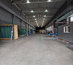 Производственное здание с двумя мостовыми кранами