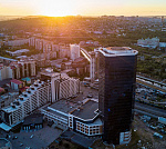 Легендарная высотка в центре Легендарная высотка в центре