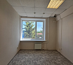 Офис в мкр. "Взлетка" Офис в мкр. "Взлетка"