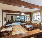 Здание на первой линии ул. Свердловской. Здание на первой линии ул. Свердловской.