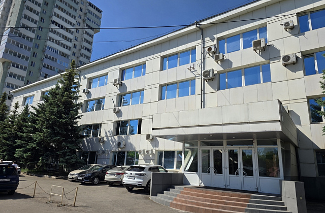  Офис в мкр. "Взлетка"