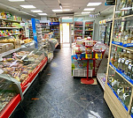 Помещение с магазином продуктов на ул. Воронова