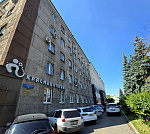 Здание на перекрестке улиц Ленина и Парижской Коммуны Здание на перекрестке улиц Ленина и Парижской Коммуны