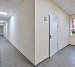 Здание на перекрестке улиц Ленина и Парижской Коммуны Здание на перекрестке улиц Ленина и Парижской Коммуны