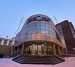 Здание в центре на ул. Карла Маркса