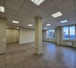 Помещение на первой линии ул. Мужества