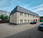 Современное многофункциональное здание в Свердловском районе Современное многофункциональное здание в Свердловском районе