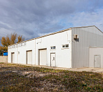Производственно-складское здание с земельным участком
