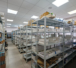 Современное многофункциональное здание в Свердловском районе