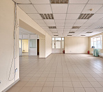 Универсальное помещение 400 м² с высокой мощностью электросети